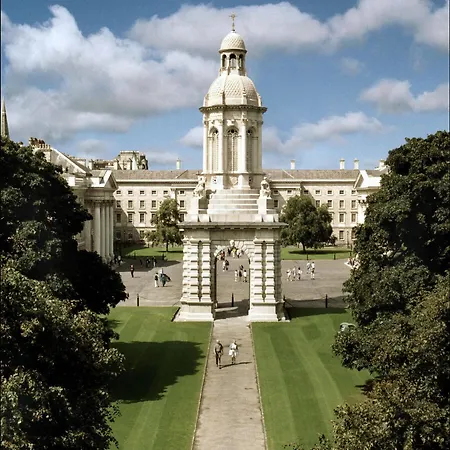 Trinity College - Campus Apartamento