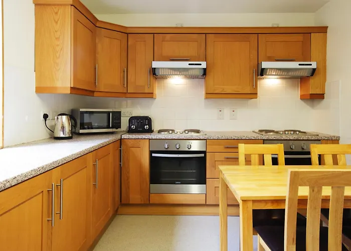 Trinity College - Campus Apartment *
