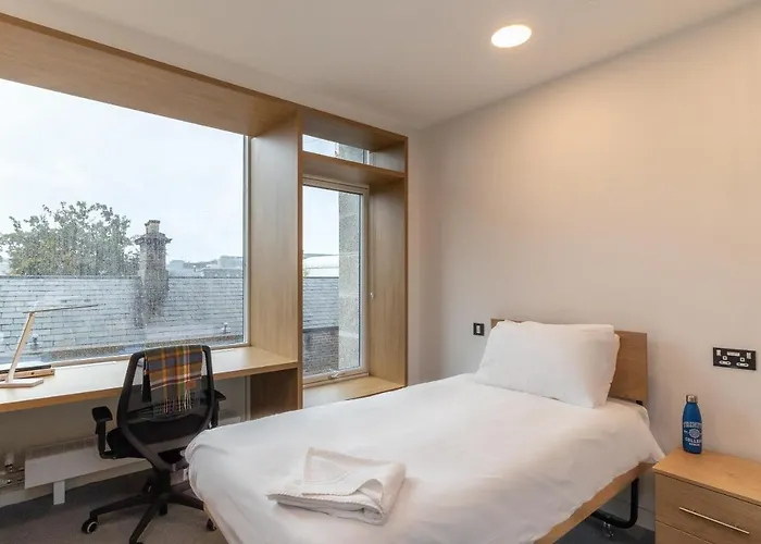 トリニティー カレッジ - キャンパス アコモデーション